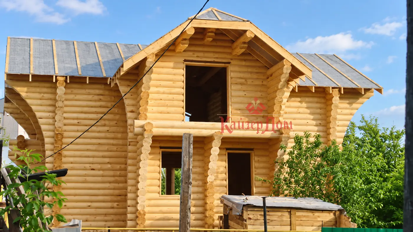 Коттедж из оцилиндрованного бревна «Кайзер» — 202 м² — фотография 3