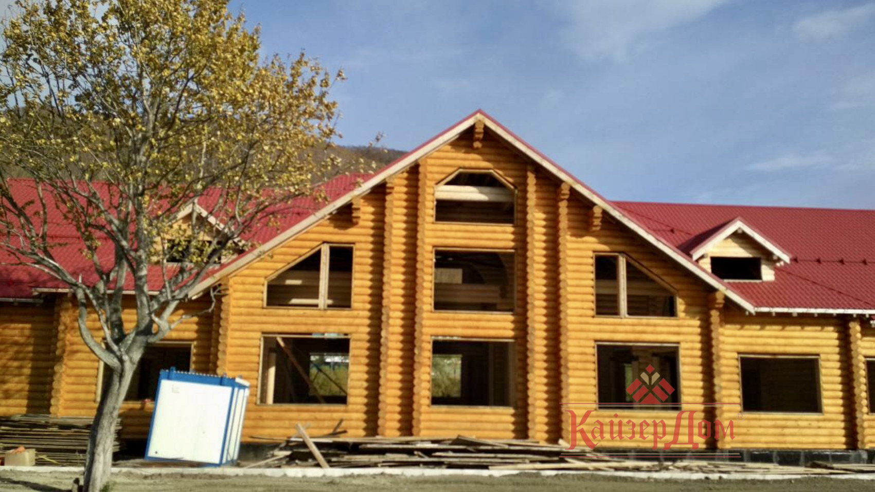 Фотография - Проект дома «Ресторан из бревна в Петропавловске - Камчатском - 885 м2» 885 м²