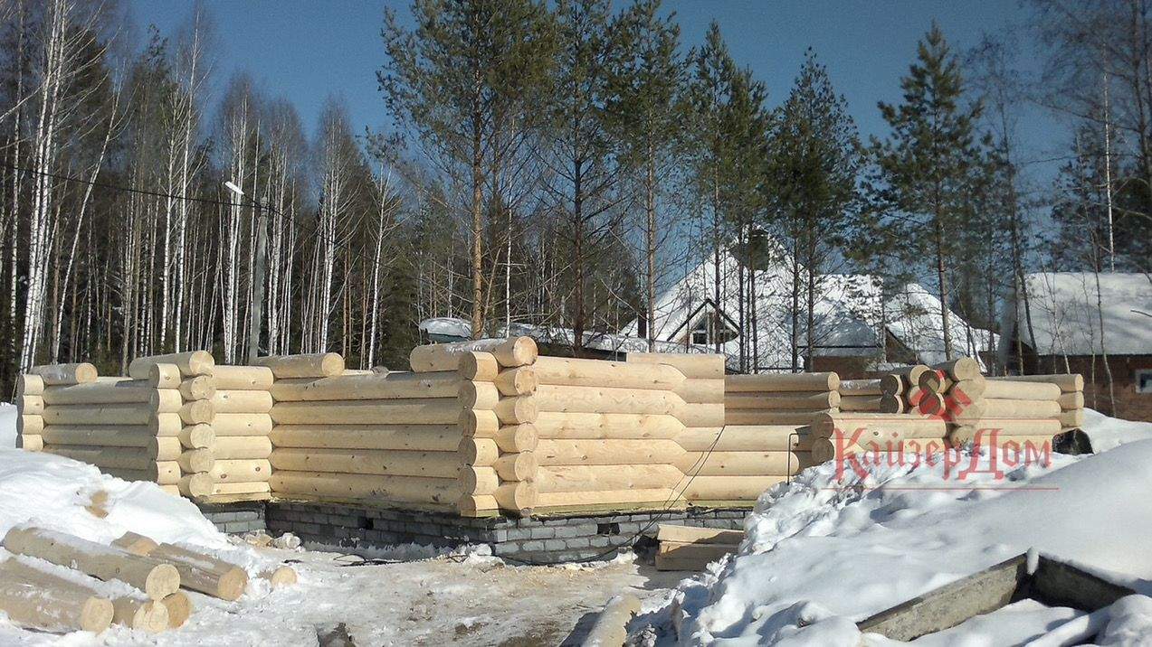Фотография - Строительство дома в Московской обл. из оцилиндрованного бревна Д 260 138 м²