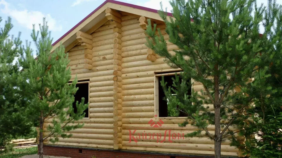 Одноэтажный дом из оцилиндрованного бревна 95 м² в Нижнем Новгороде — фотография 1