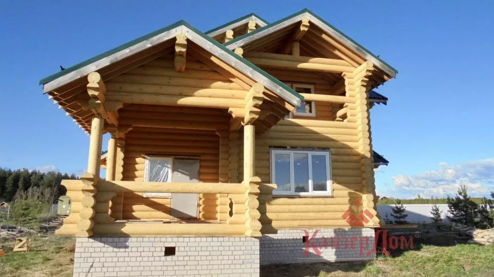 Дом из оцилиндрованного бревна 195 м² в Подмосковье — фотография 5