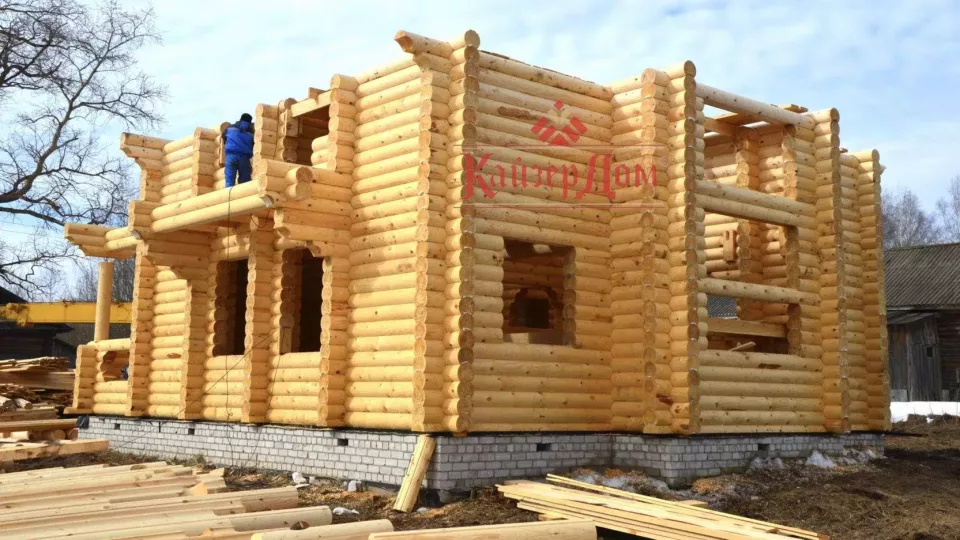 Коттедж из оцилиндрованного бревна 154 м² в Кирове — фотография 8