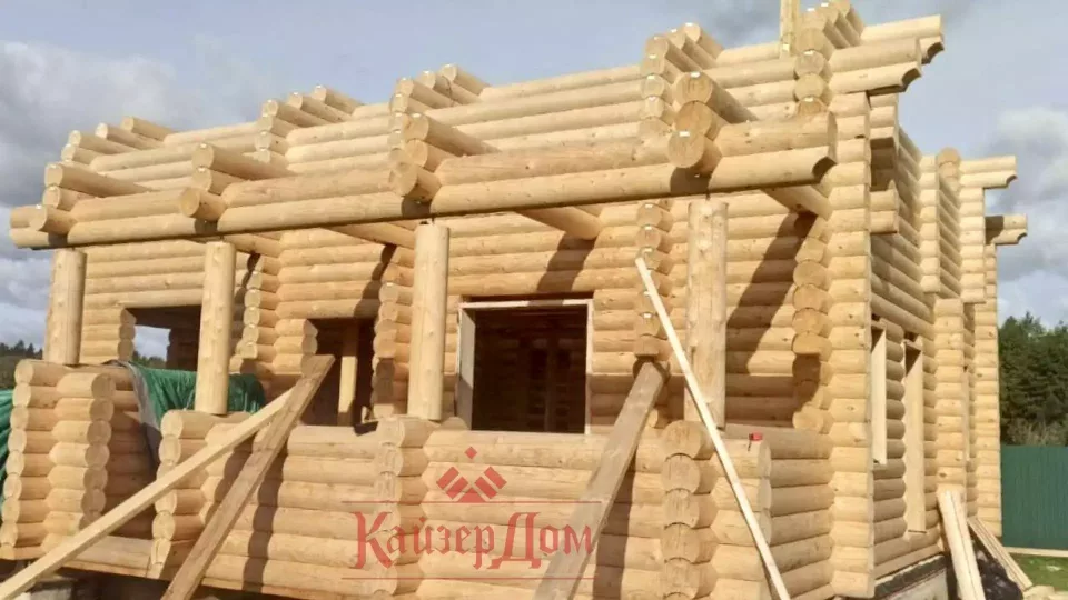 Дом из оцилиндрованного бревна 130 м² в Калужской области — фотография 11