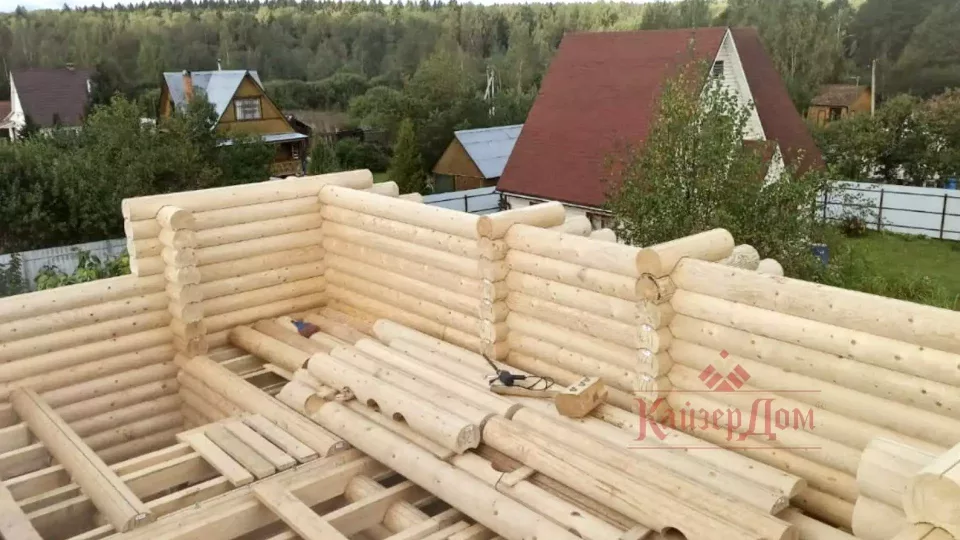 Дом из оцилиндрованного бревна 130 м² в Калужской области — фотография 12