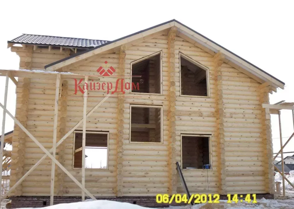 Коттедж из оцилиндрованного бревна 171 м² в Казани — фотография 16