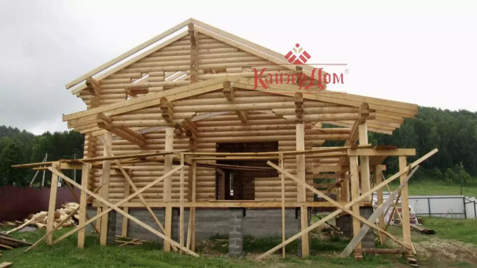 Коттедж из оцилиндрованного бревна Ø260 мм — 181 м² в Уфе — фотография 8
