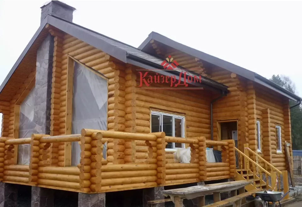 Дом из оцилиндрованного бревна с сауной 183 м² в Кировской области — фотография 11