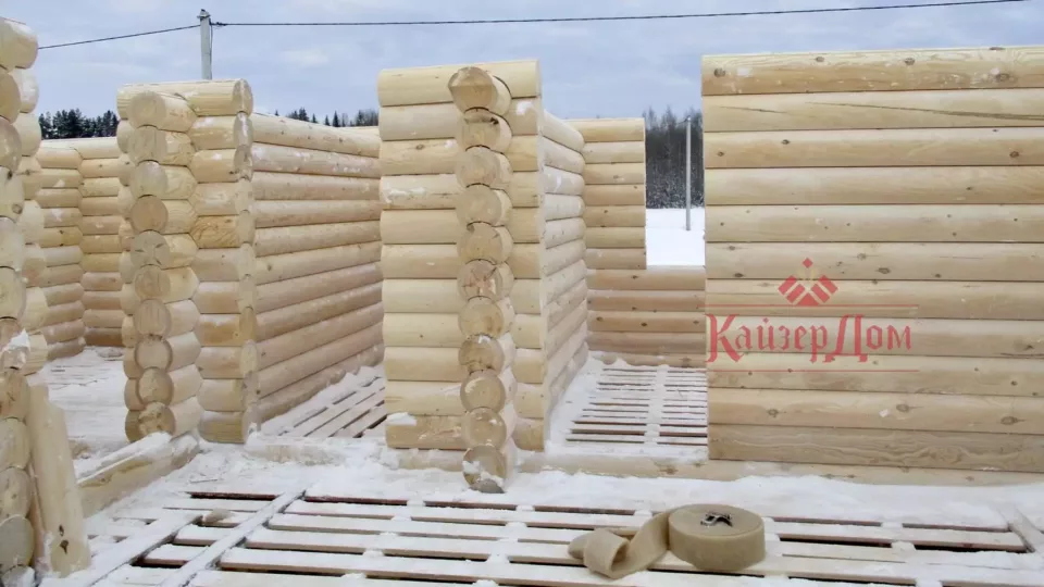 Дом из оцилиндрованного бревна 126,5 м² в Кировской области — фотография 11