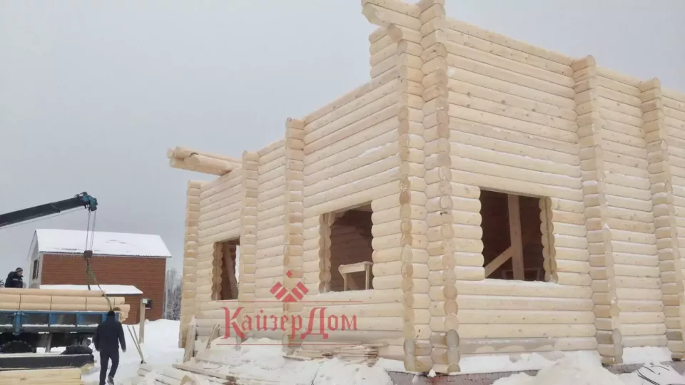 Дом из оцилиндрованного бревна 126,5 м² в Кировской области — фотография 13
