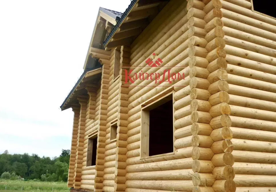 Дом из оцилиндрованного бревна «Сказочный лес» 261 м² в Подмосковье — фотография 4
