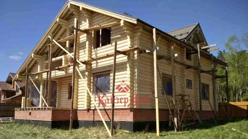 Дом из оцилиндрованного бревна «Сказочный лес» 261 м² в Подмосковье — фотография 9