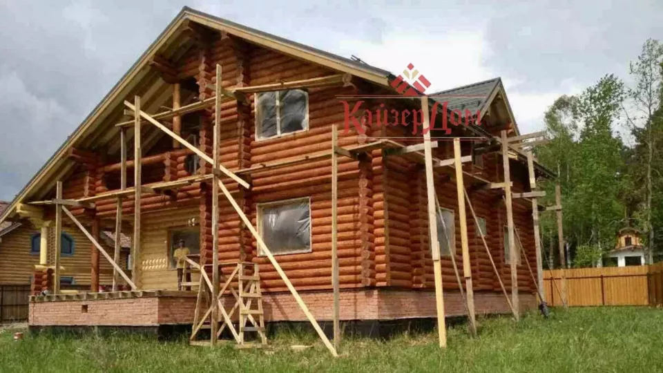 Дом из оцилиндрованного бревна «Сказочный лес» 261 м² в Подмосковье — фотография 11